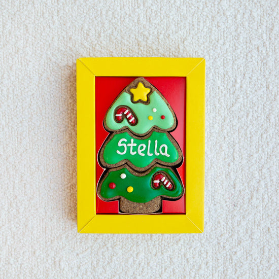 Christmas-Dog-Treats-Personalised-Xmas-Tree-02