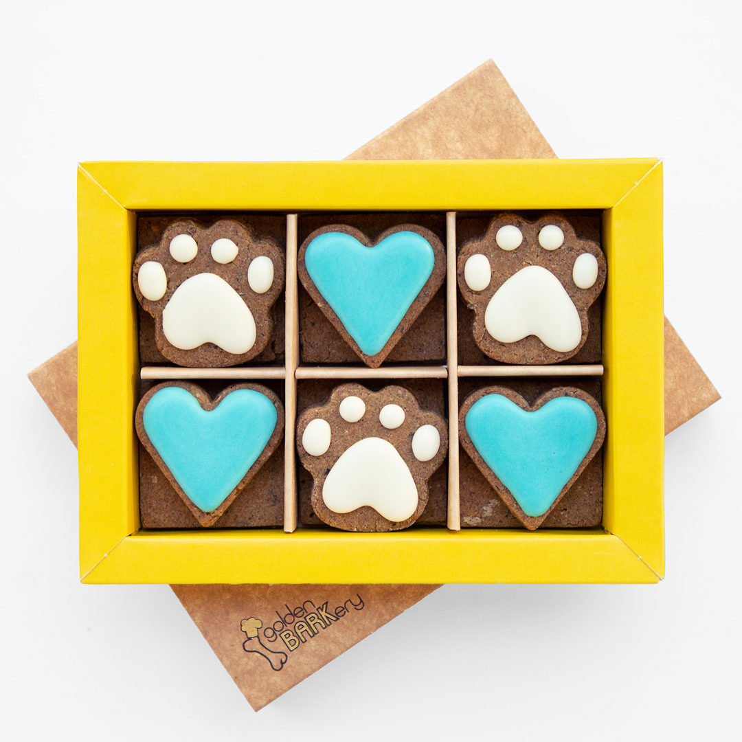 Dog Biscuits 12 PupBiscuits Box Blue Dog Treats In Tray
