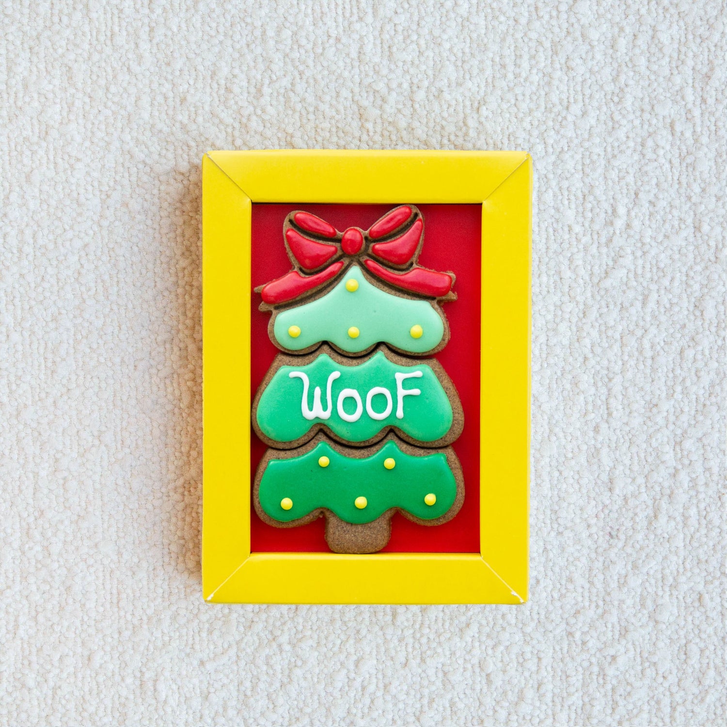 Christmas Dog Treats WOOF Xmas Tree Bow In Tray